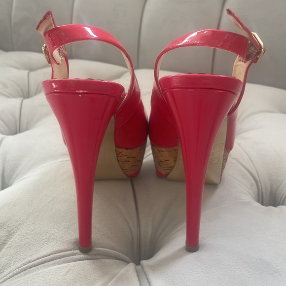 Women’s platform pumps, size 6 from Bebe - Picture 5 of 10